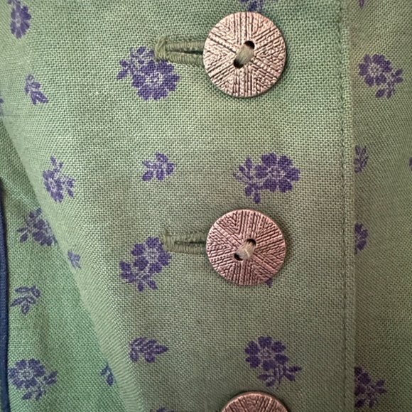 Vintage green floral pleated mini dress with adjustable buttoned straps, militar - Picture 4 of 5